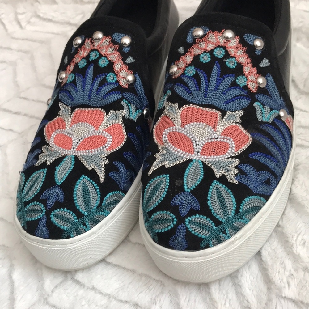 Rebecca Minkoff  Noelle  Slip-On Platform Sneaker